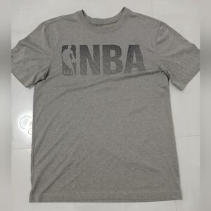 NBA boy's gray  shirt  sz S